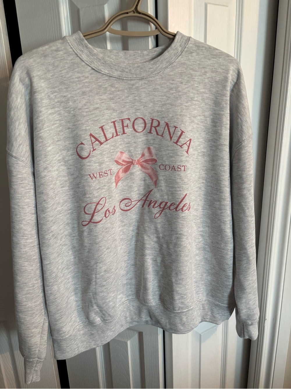 Reflex Light Gray Sweatshirt with Pink Accent size large
